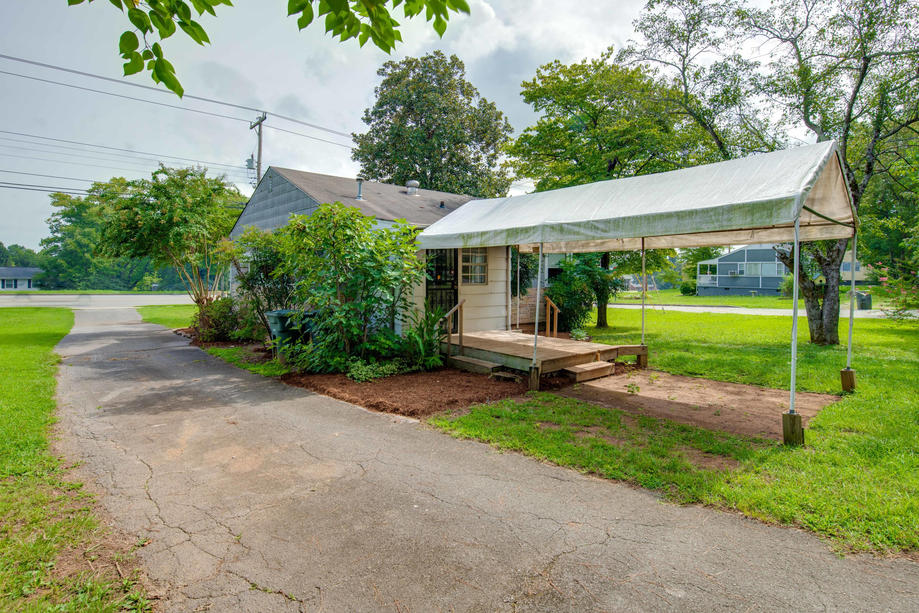 6522 Shallowford Road Chattanooga, TN 37421 - Photo 7 of 21 D85_2068