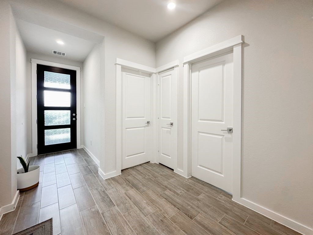 33023 School Hl Road Fulshear, TX 77441 - Photo 7 of 38
