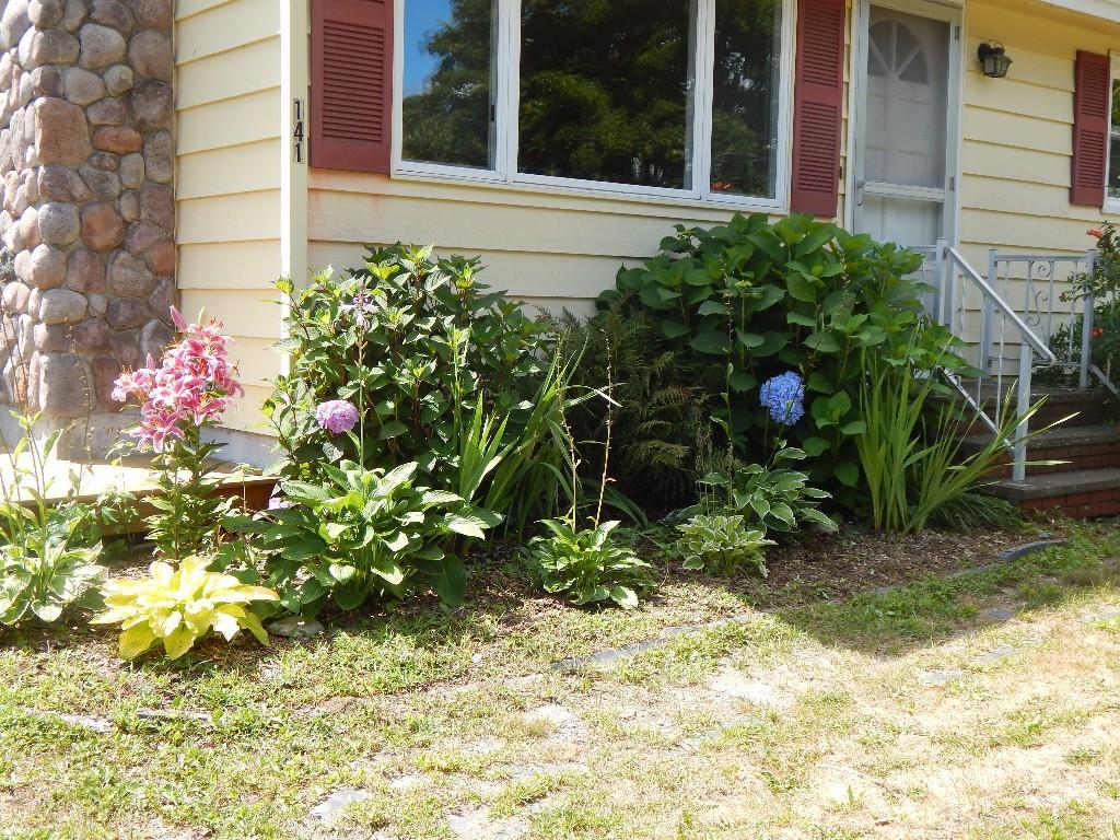 141 Kennebec Road Hampden, ME 04444 - Photo 3 of 24 Photo