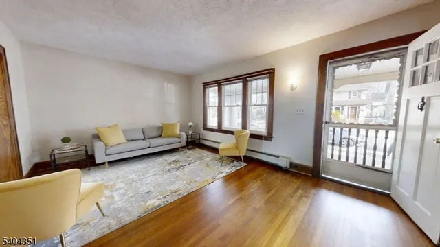 $459,900 | 526 Spruce Street, Roselle Park, NJ 07204