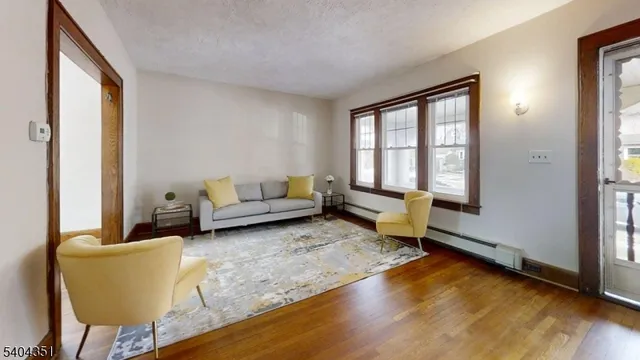 $459,900 | 526 Spruce Street, Roselle Park, NJ 07204