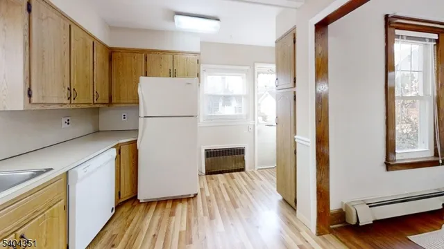 $459,900 | 526 Spruce Street, Roselle Park, NJ 07204