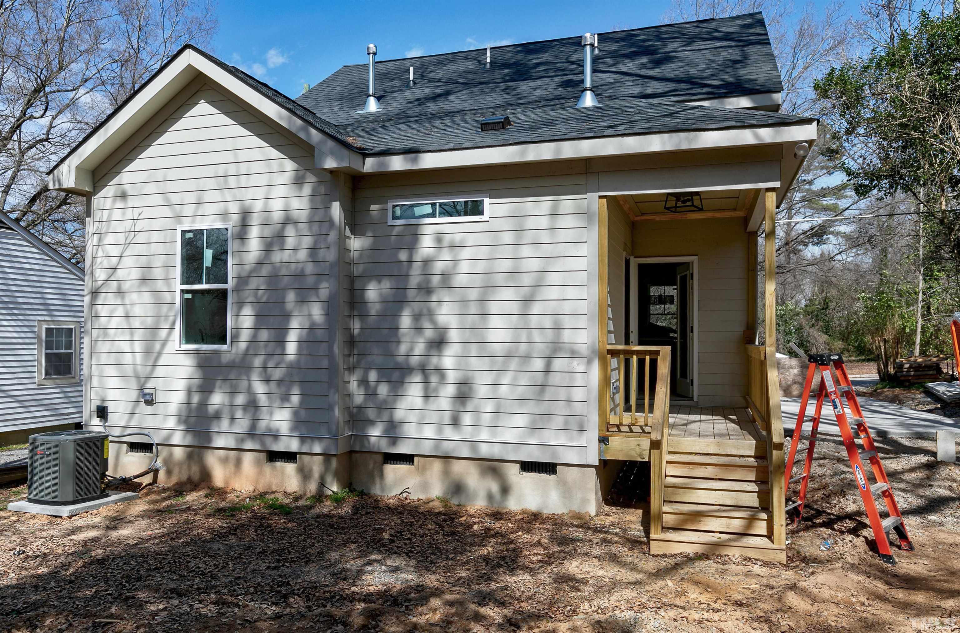 213 Parkland Road Raleigh, NC 27603 - Photo 17 of 27 Gallery Image 17