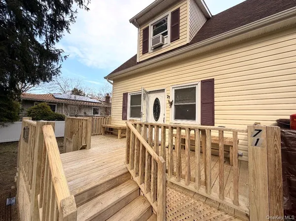 $650,000 | 71 Crescent Street, Yaphank, NY 11980