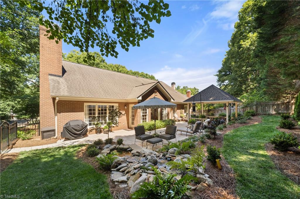 127 Wellesborough Road Winston-Salem, NC 27104 - Photo 46 of 50 Gazebo