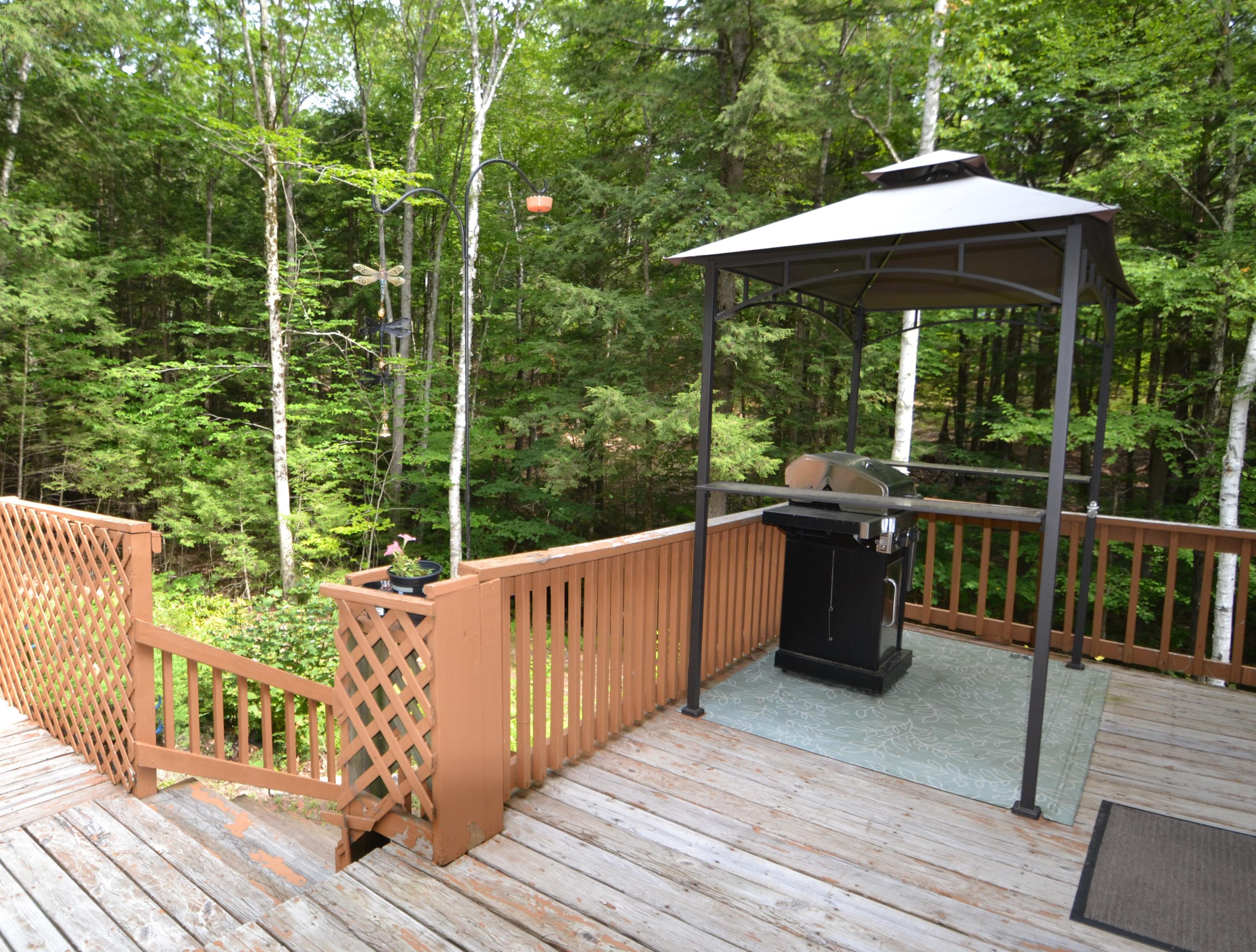 47 Walnut Brook Road Sanford, ME 04073 - Photo 14 of 40 Spacious Rear Deck