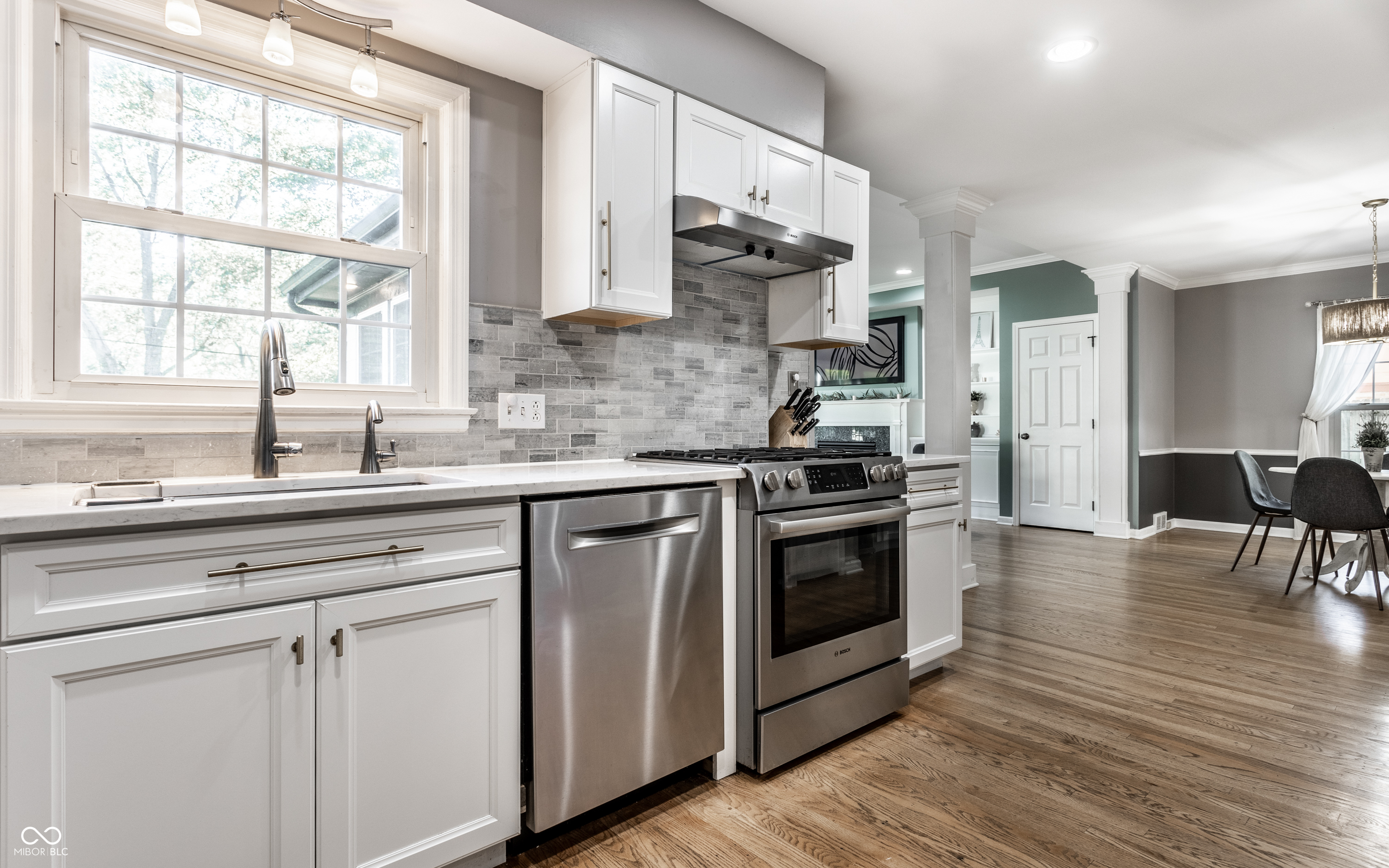 8855 Spring Mill Road Indianapolis, IN 46260 - Photo 12 of 41 Gallery Image 12