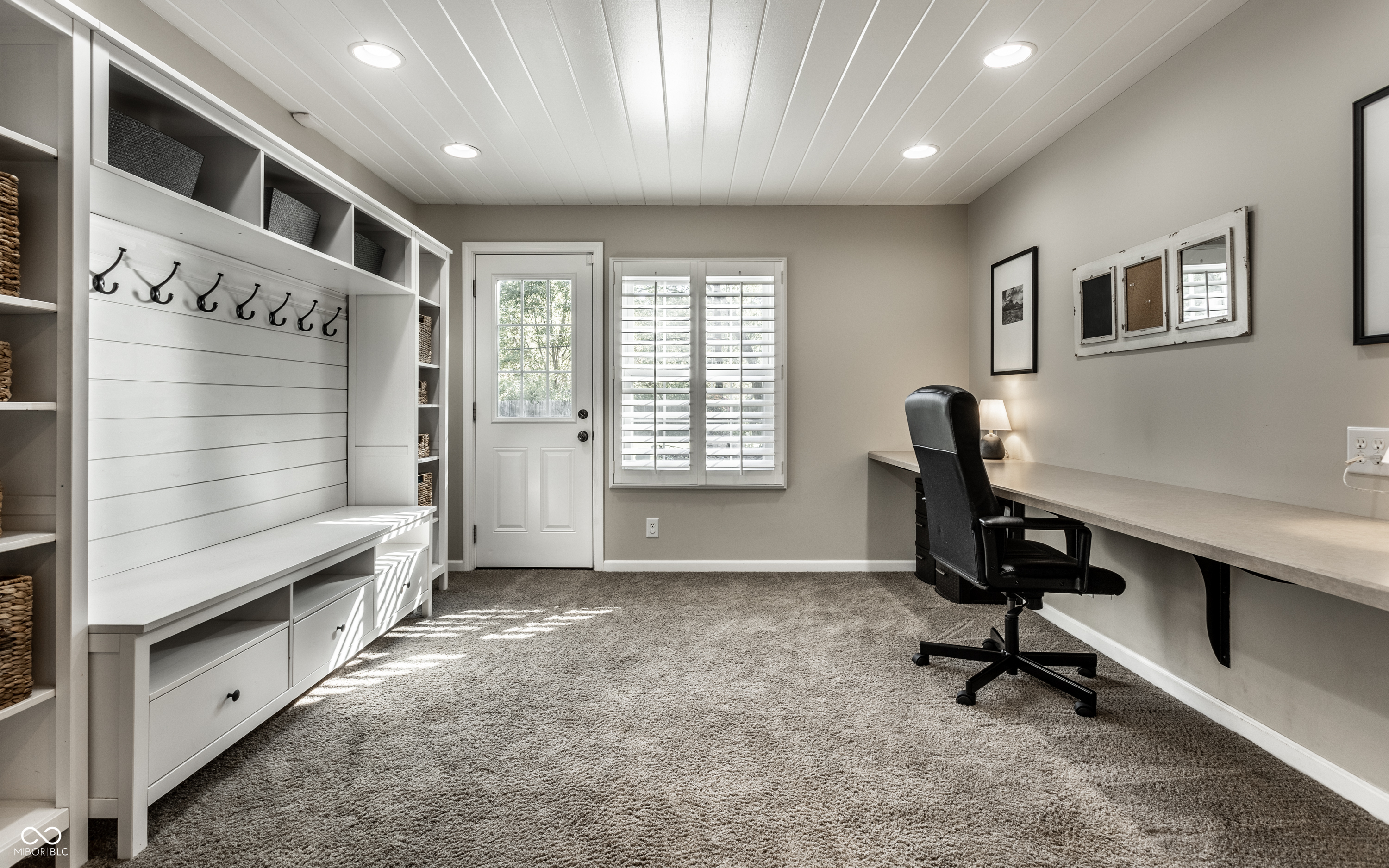 8855 Spring Mill Road Indianapolis, IN 46260 - Photo 21 of 41 Gallery Image 21