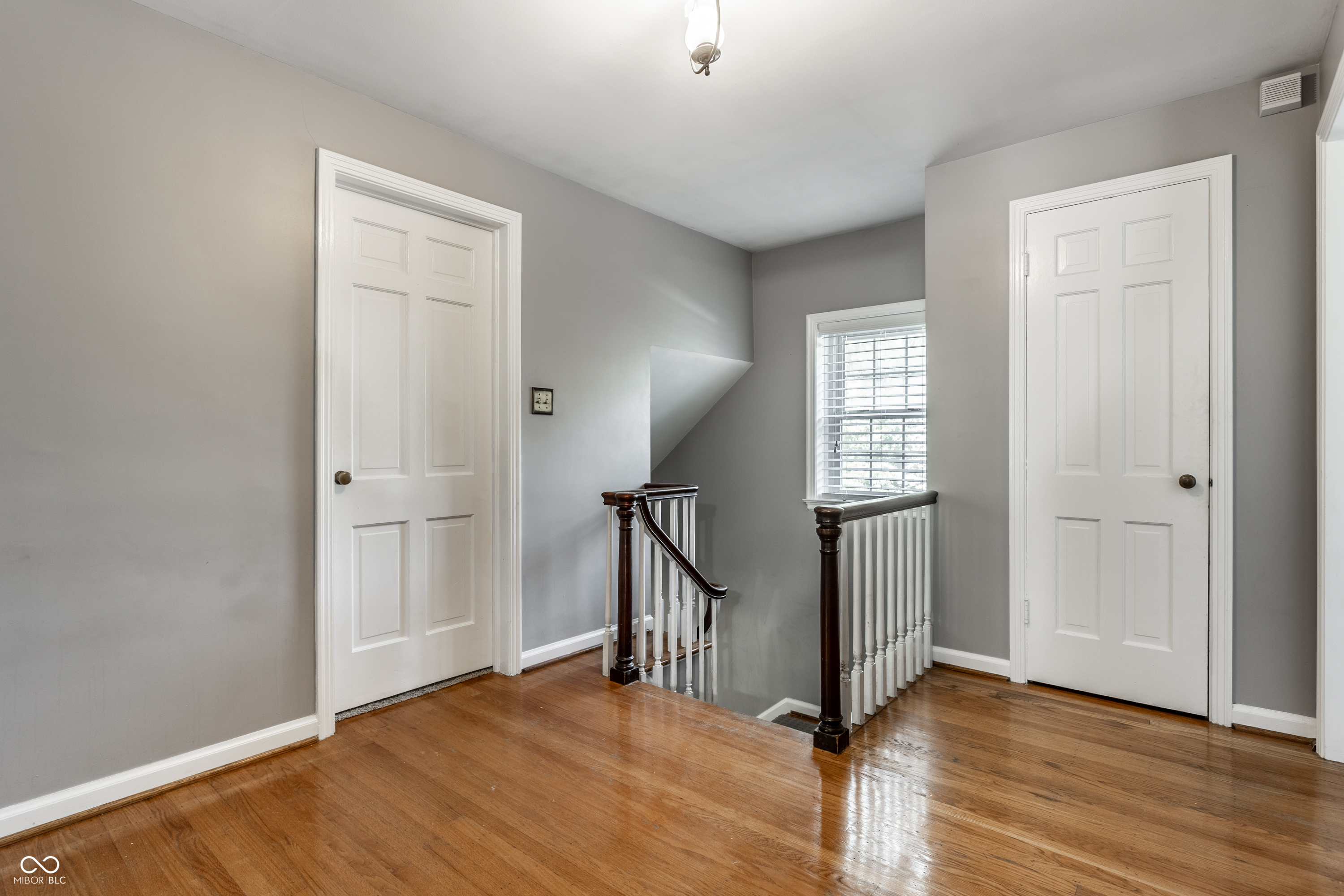 8855 Spring Mill Road Indianapolis, IN 46260 - Photo 22 of 41 Gallery Image 22