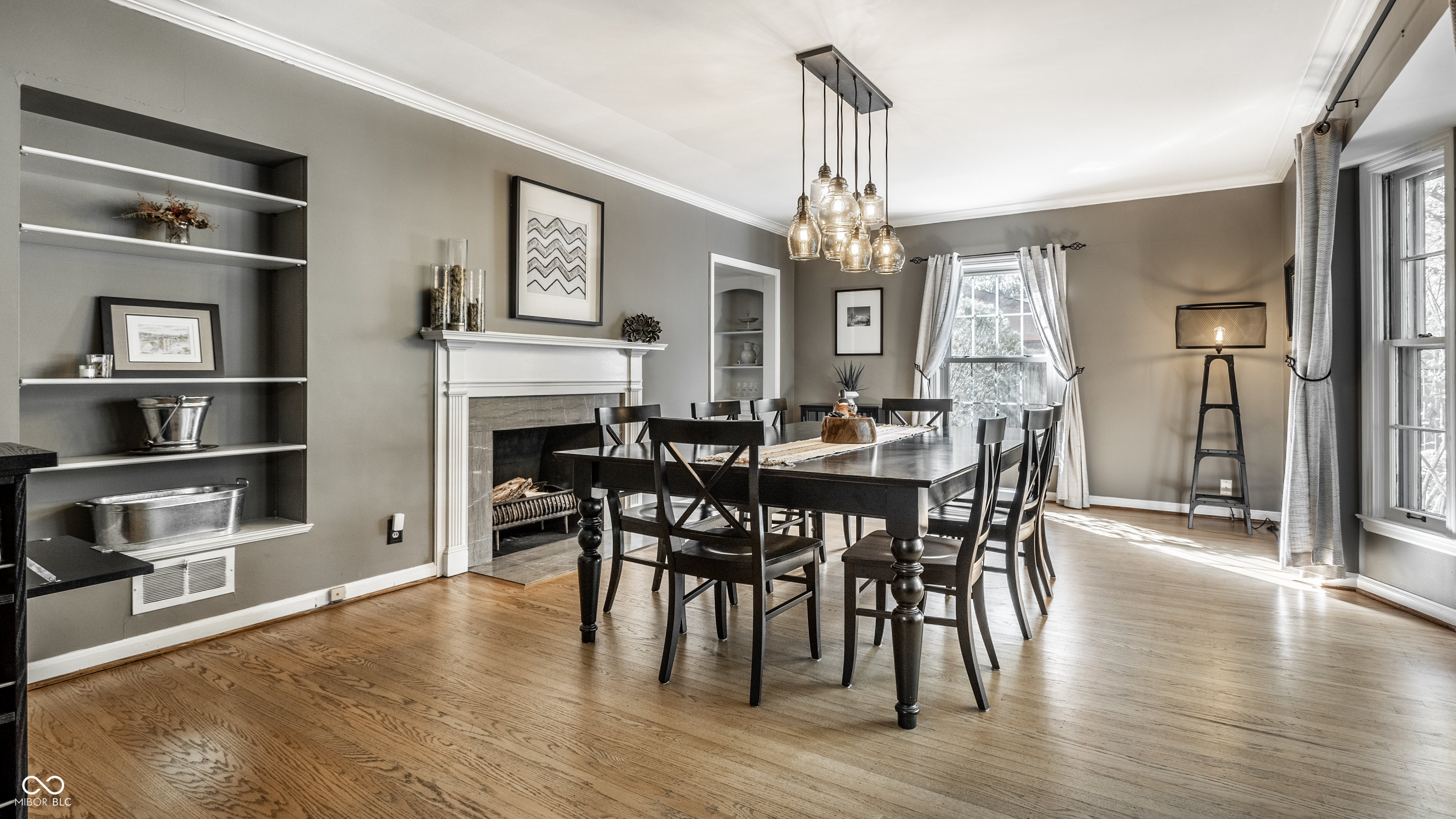 8855 Spring Mill Road Indianapolis, IN 46260 - Photo 5 of 41 Gallery Image 5