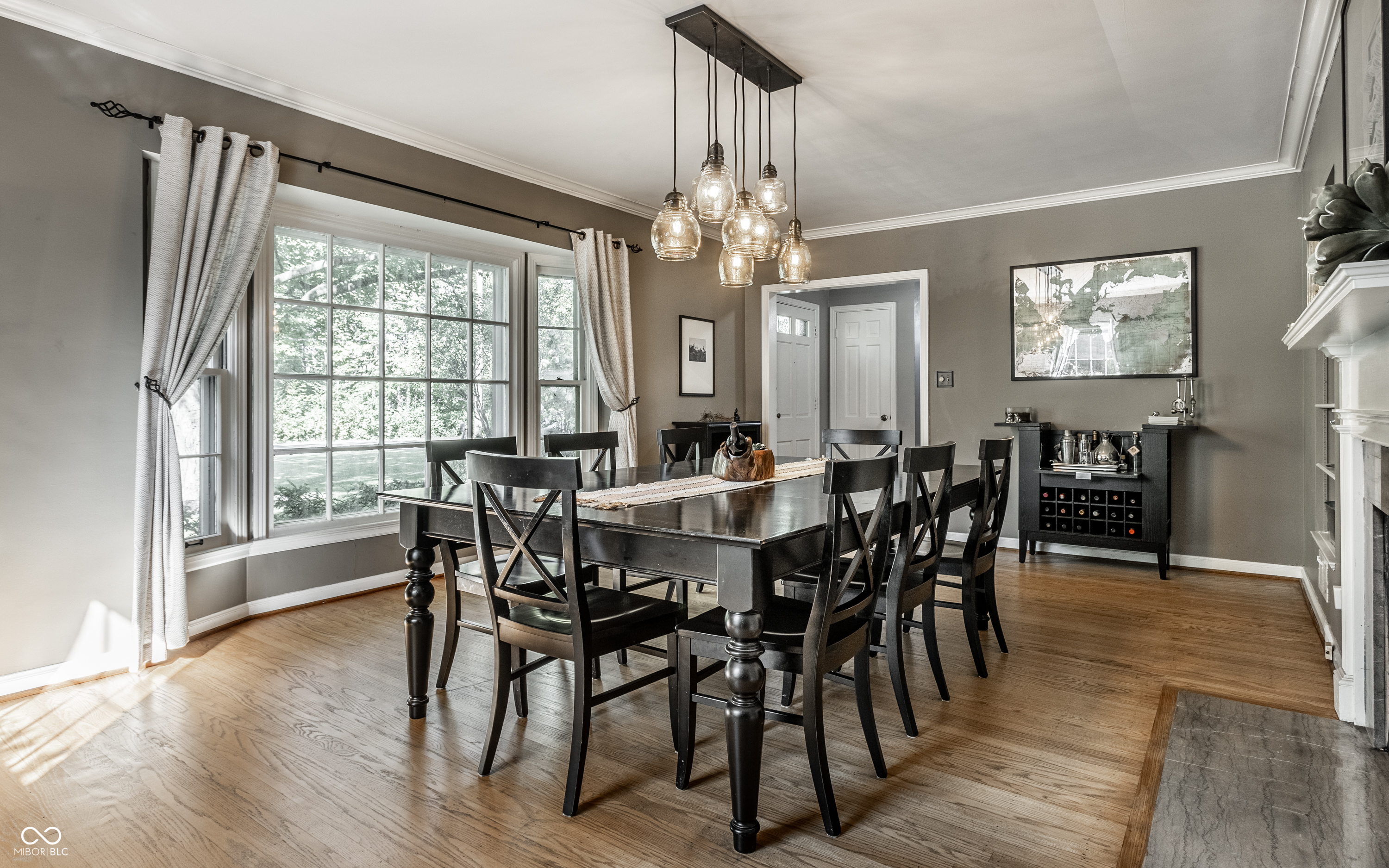 8855 Spring Mill Road Indianapolis, IN 46260 - Photo 7 of 41 Gallery Image 7