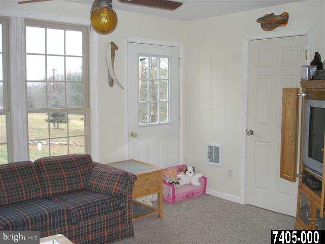 11 Dale Road Biglerville, PA 17307 - Photo 9 of 13 Gallery Image 9