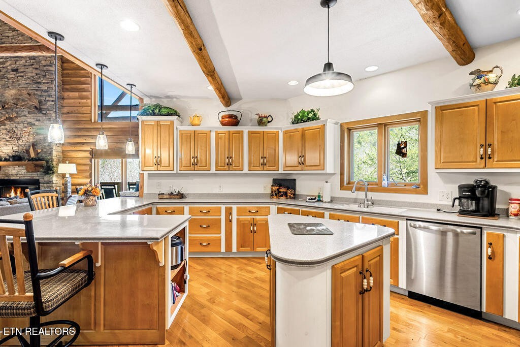 206 Cobblestone Way Townsend, TN 37882 - Photo 17 of 50 a kitchen with lots of counter top space and appliances