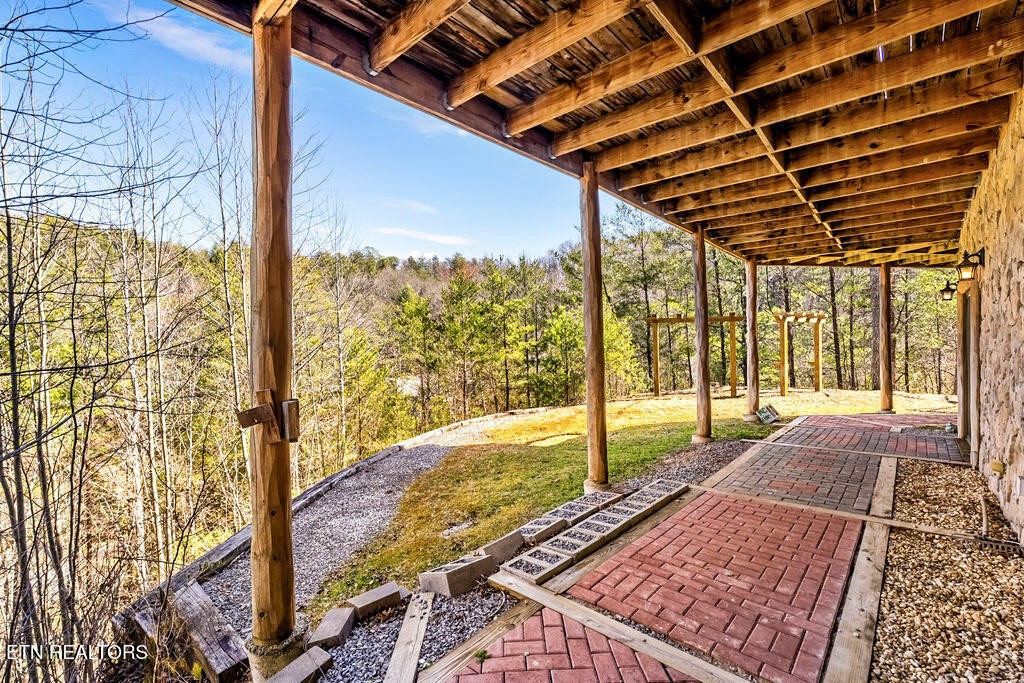 206 Cobblestone Way Townsend, TN 37882 - Photo 44 of 50 a view of a large room with wooden floor