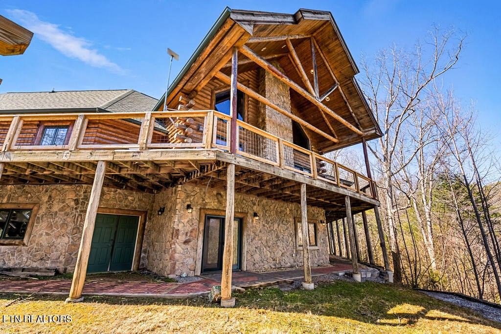 206 Cobblestone Way Townsend, TN 37882 - Photo 6 of 50 a front view of a house