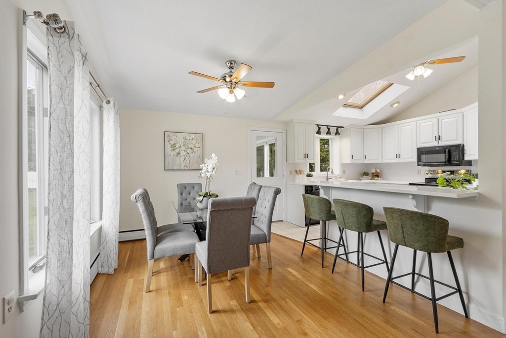 2 Appletree Lane North Reading, MA 01864 - Photo 9 of 38