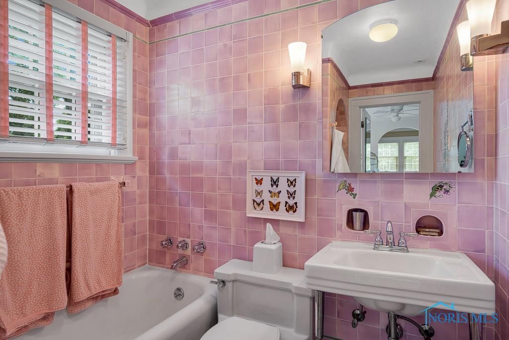2295 Orchard Road Toledo, OH 43606 - Photo 34 of 50 Gallery Image 34