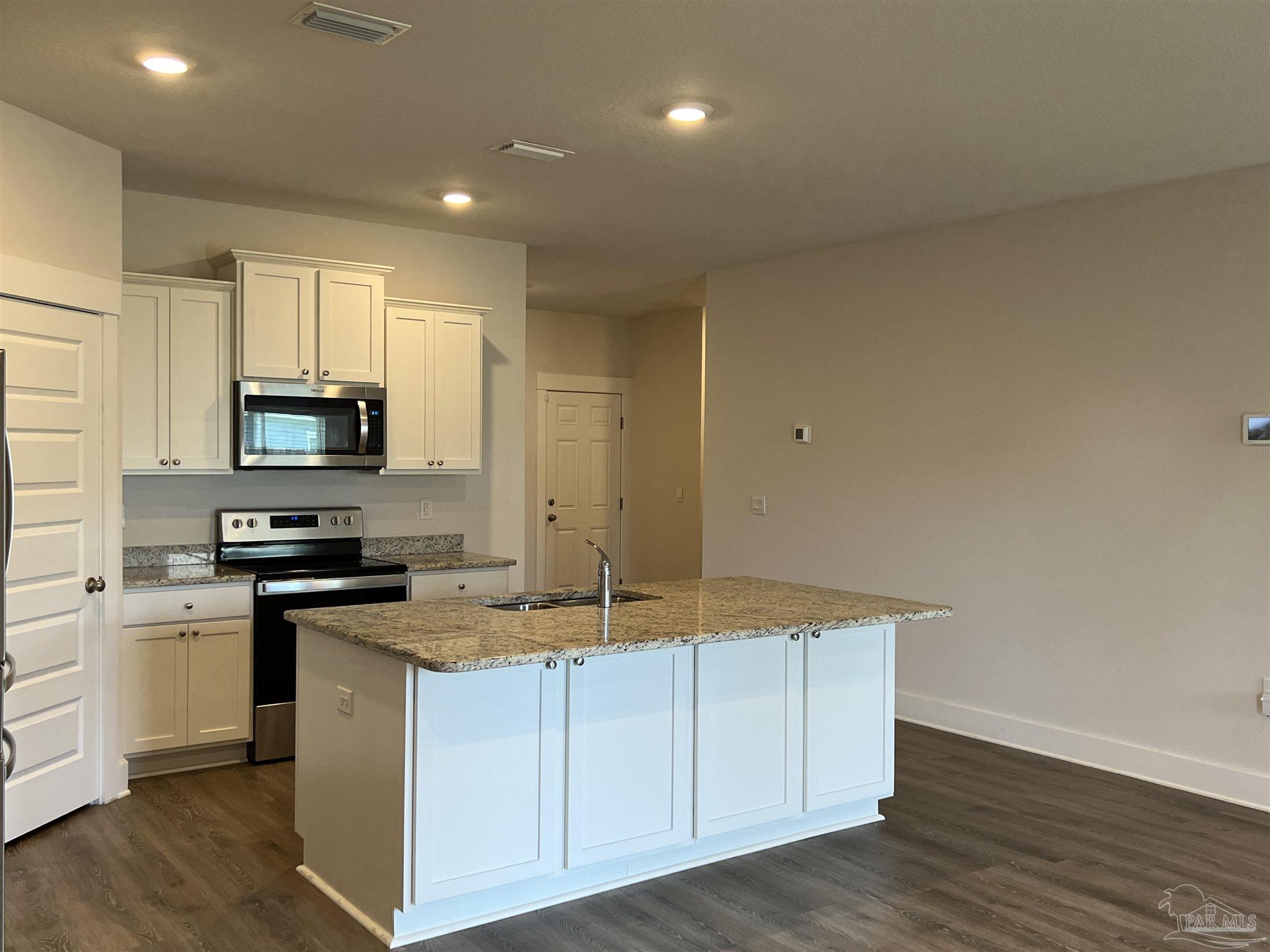 4098 Blaney Lane Pace, FL 32571 - Photo 11 of 44