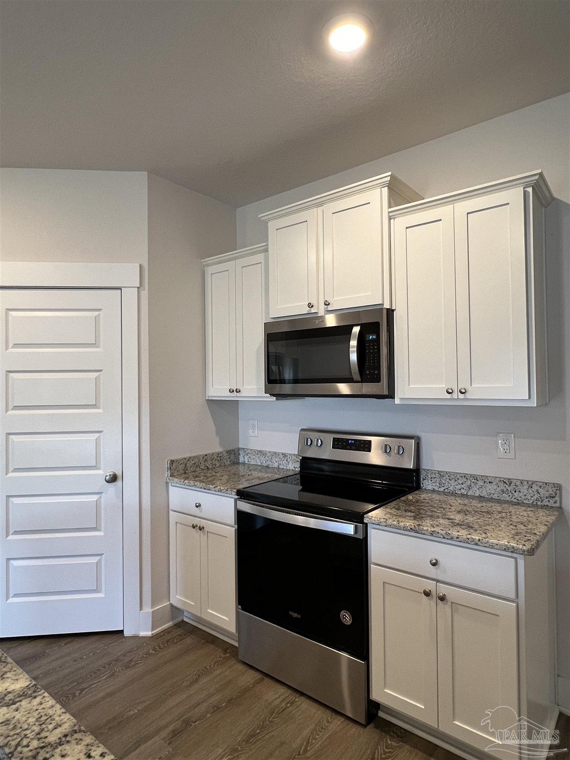 4098 Blaney Lane Pace, FL 32571 - Photo 13 of 44