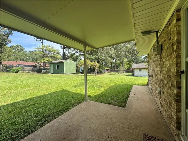 $225,000 | 1497 Susek Drive, Pineville, LA 71360