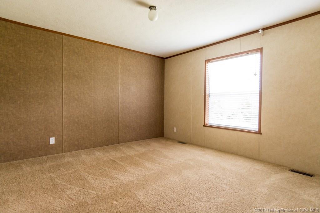 6900 Dixie Road Southwest Central, IN 47110 - Photo 14 of 32 Gallery Image 14