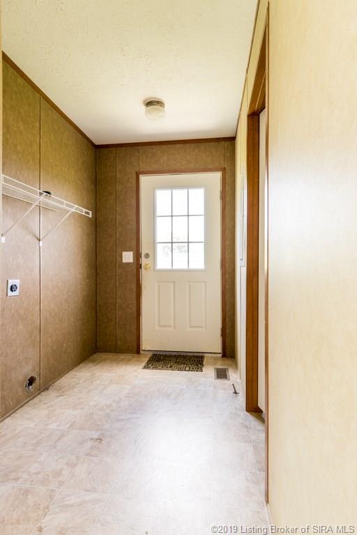 6900 Dixie Road Southwest Central, IN 47110 - Photo 21 of 32 Gallery Image 21