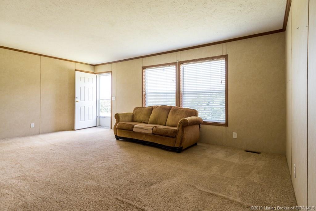 6900 Dixie Road Southwest Central, IN 47110 - Photo 8 of 32 Gallery Image 8