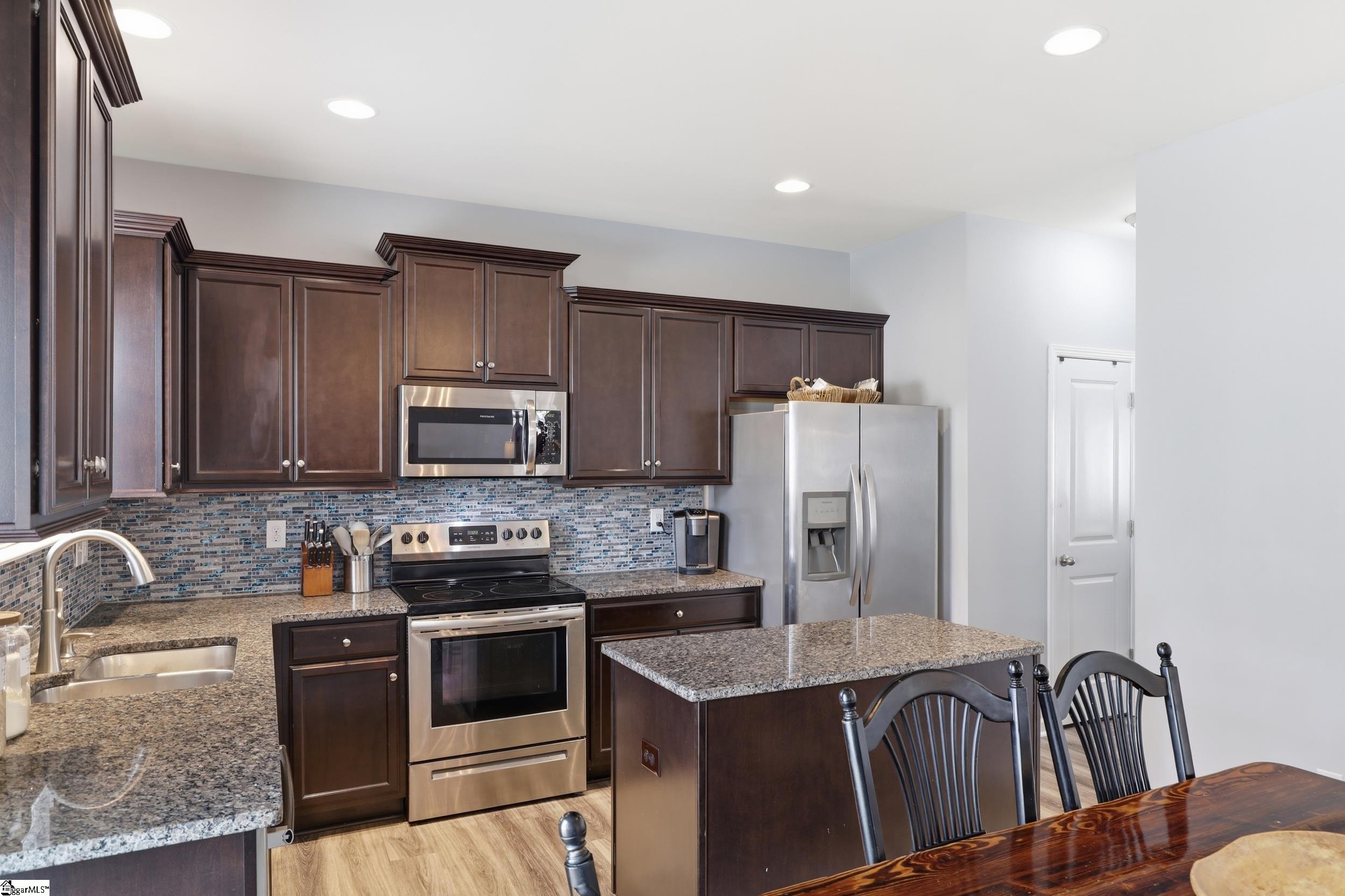 201 Addlestone Circle Fountain Inn, SC 29644 - Photo 13 of 36 Gallery Image 13