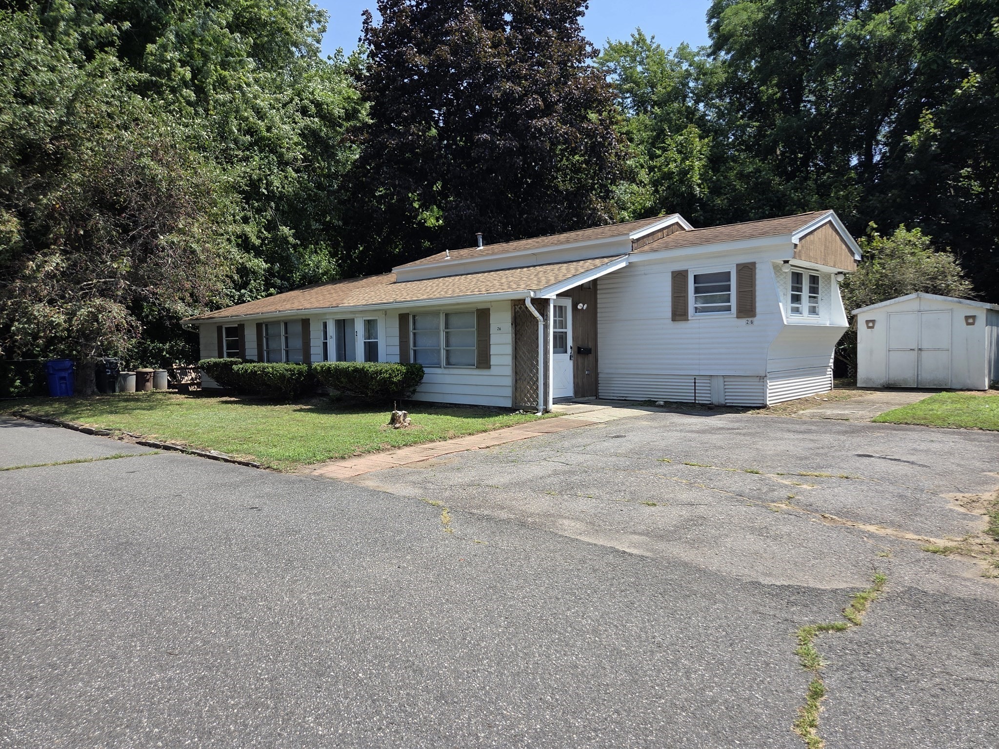 26 Elmshade Way Springfield, MA 01119 - Photo 2 of 17 Gallery Image 2