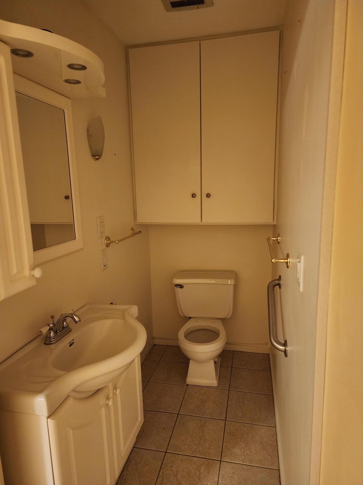 173 East Michigan Avenue, Unit 107A Three Rivers, MI 49093 - Photo 15 of 24 michigan 173 half bath in bedroom