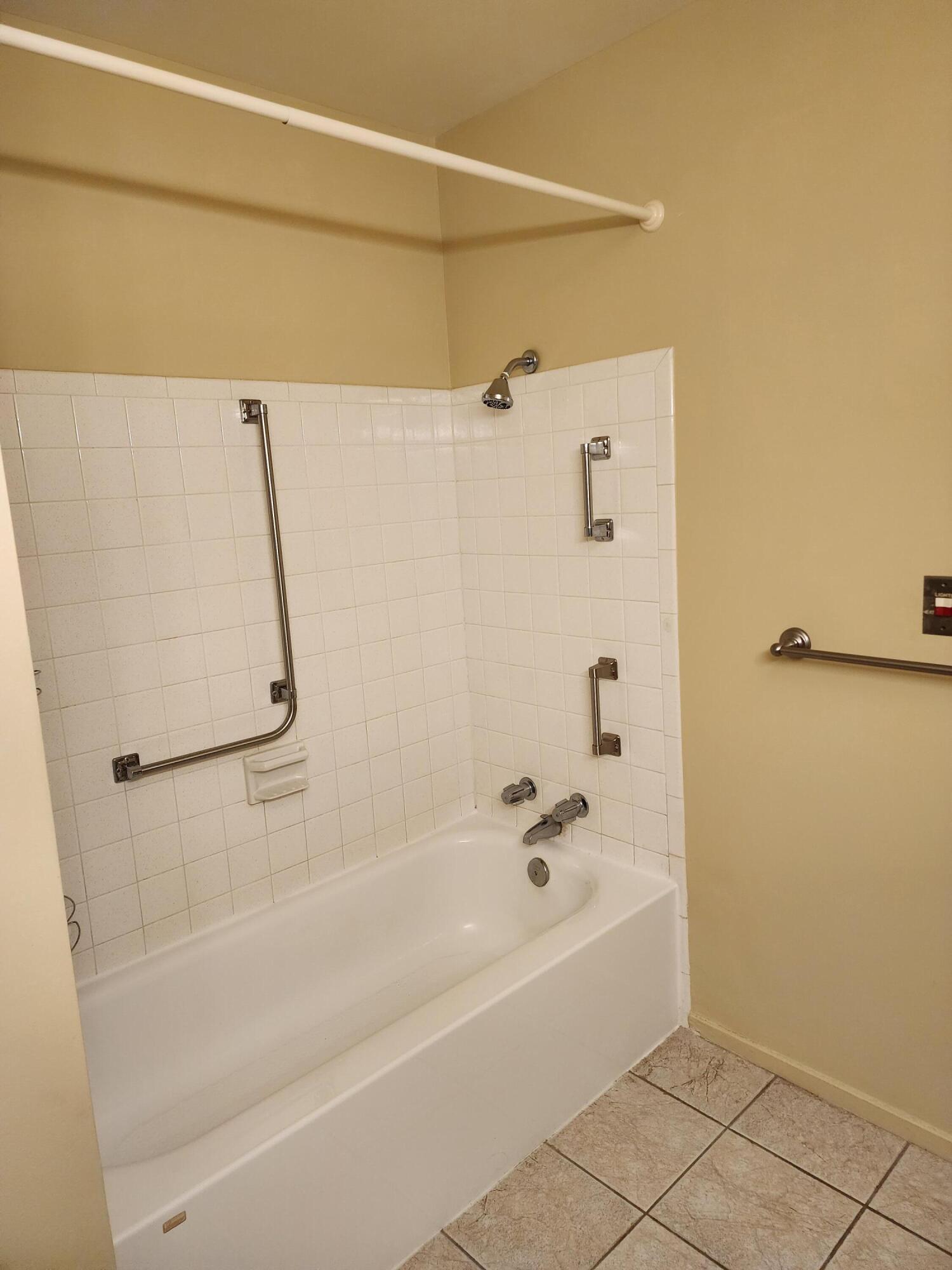 173 East Michigan Avenue, Unit 107A Three Rivers, MI 49093 - Photo 17 of 24 michigan 173 full bath pic 1