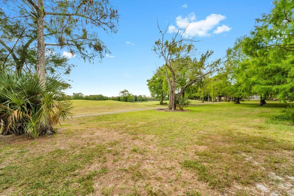 8321 Sands Point Boulevard, Unit 101D Tamarac, FL 33321 - Photo 16 of 18 Photo 16