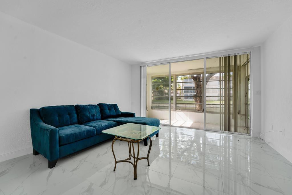 8321 Sands Point Boulevard, Unit 101D Tamarac, FL 33321 - Photo 6 of 18 Photo 6