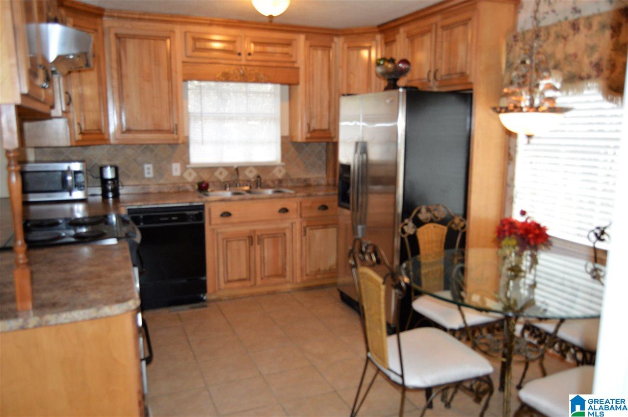 8493 Wade Road Warrior, AL 35180 - Photo 10 of 45