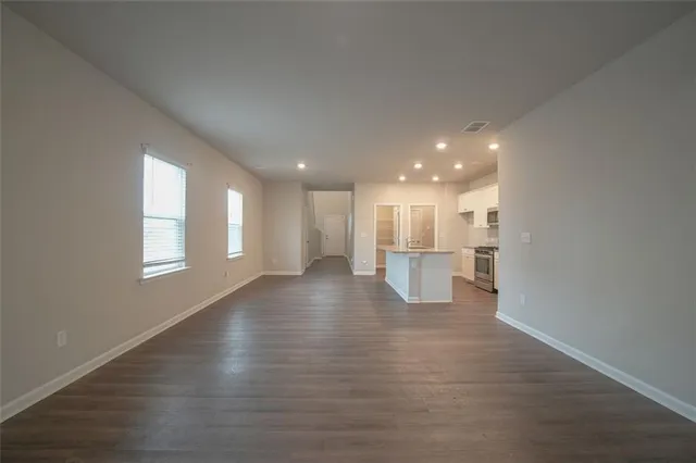 $340,000 | 337 Amsterdam Way, Hampton, GA 30228