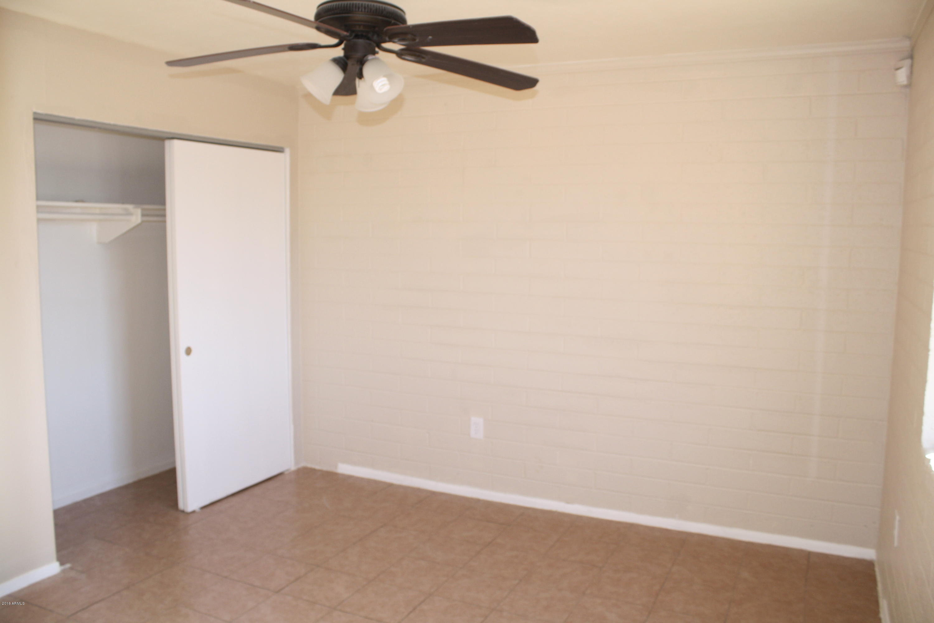4201 West Osborn Road Phoenix, AZ 85019 - Photo 14 of 22 IMG_0807