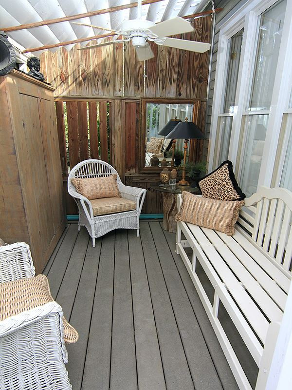 6906 Hunters Way Raleigh, NC 27615 - Photo 5 of 25 Front Covered Porch