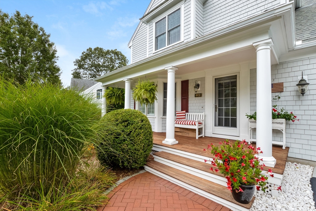 195 Cotuit Road, Unit D8 Barnstable, MA 02648 - Photo 2 of 42