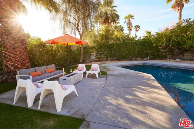 a view of outdoor space yard and patio