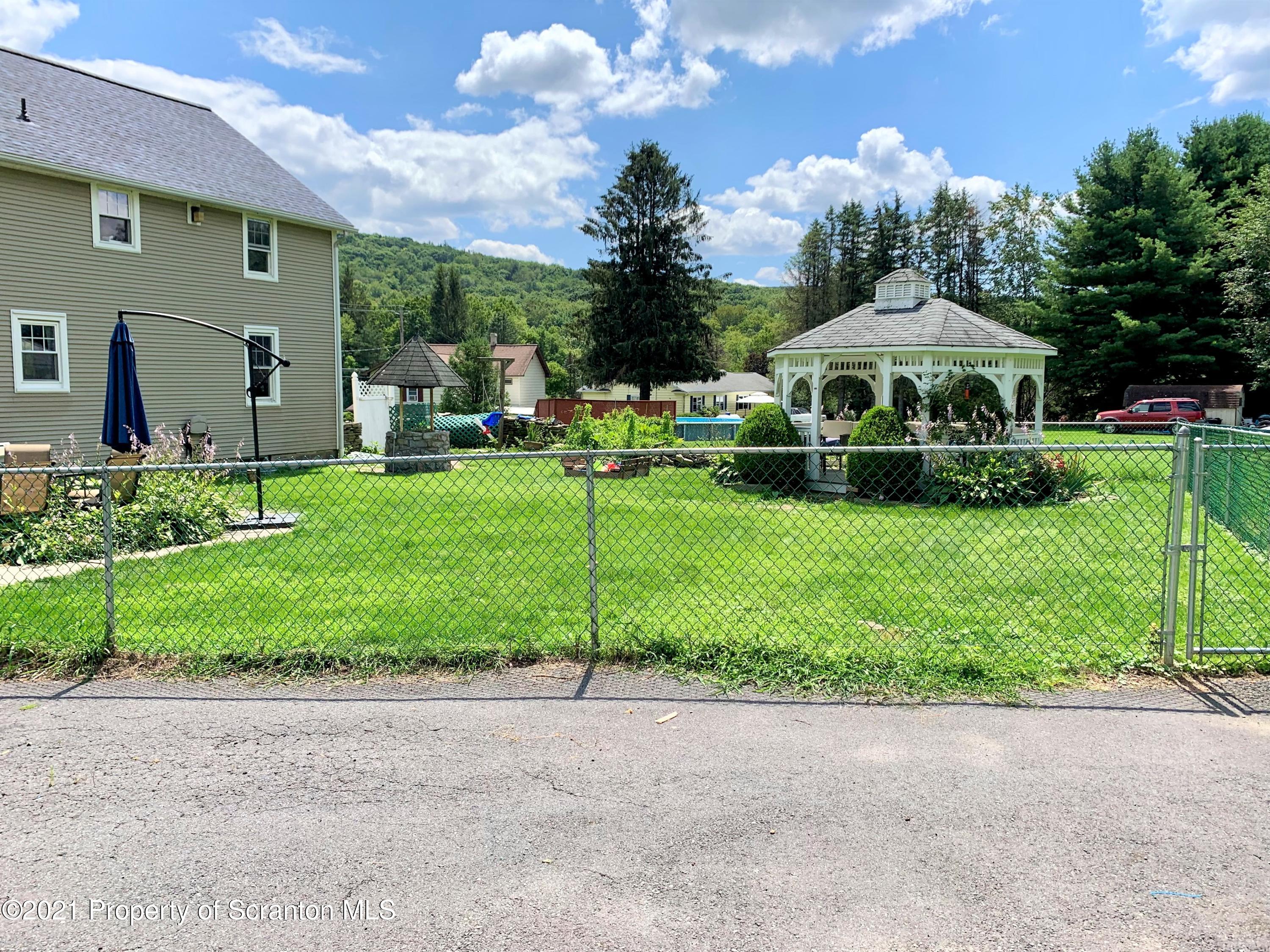 1519 Layton Road Clarks Summit, PA 18411 - Photo 6 of 40 Gallery Image 6