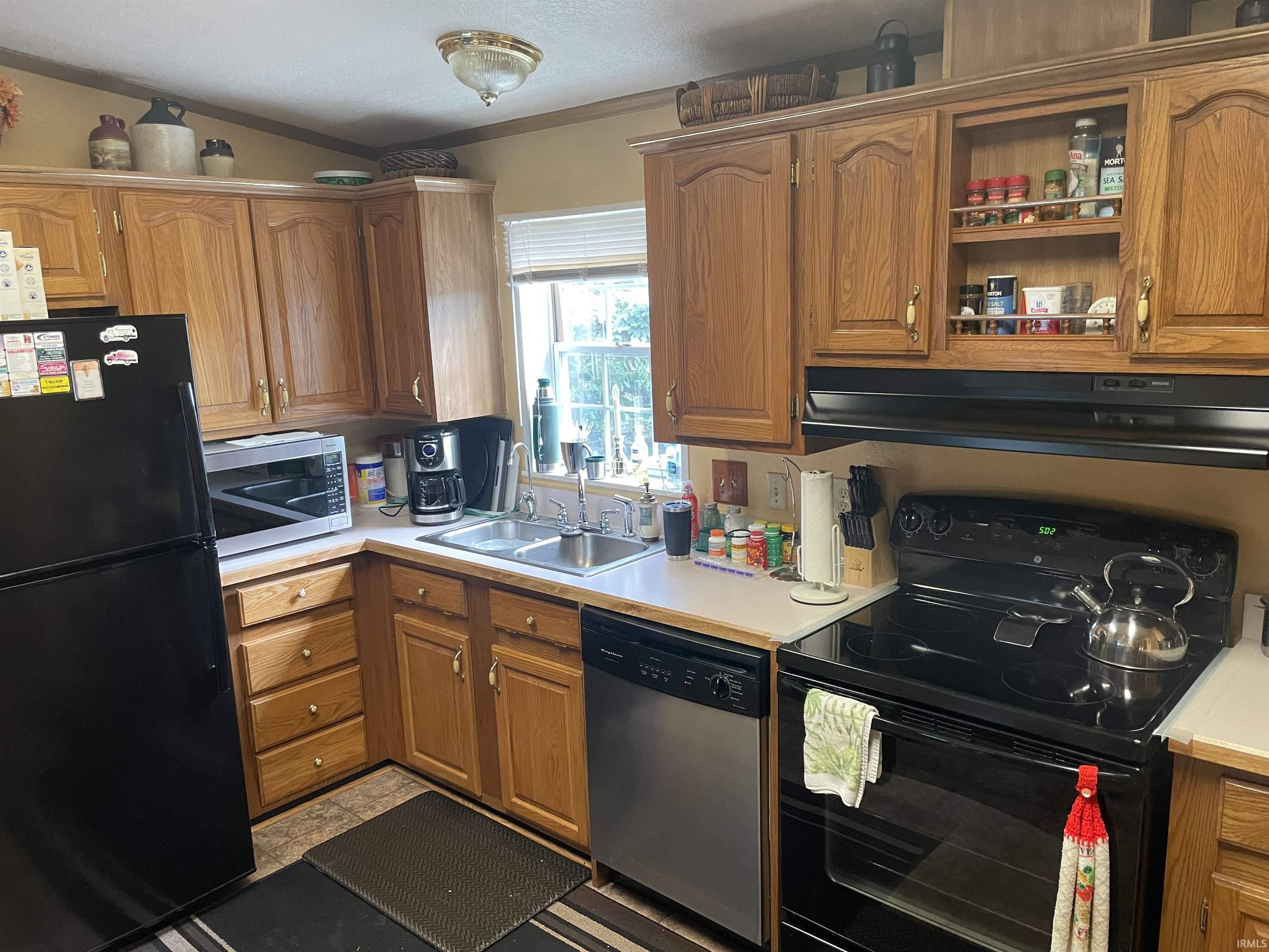 16227 West 2b Road Walkerton, IN 46574 - Photo 4 of 17