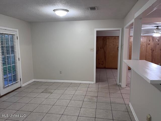 12271 Dedeaux Road Gulfport, MS 39503 - Photo 6 of 29 Diningroom
