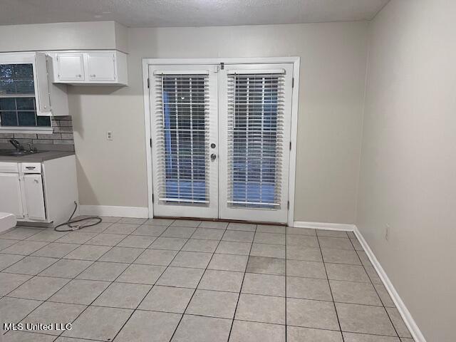 12271 Dedeaux Road Gulfport, MS 39503 - Photo 7 of 29 Diningroom