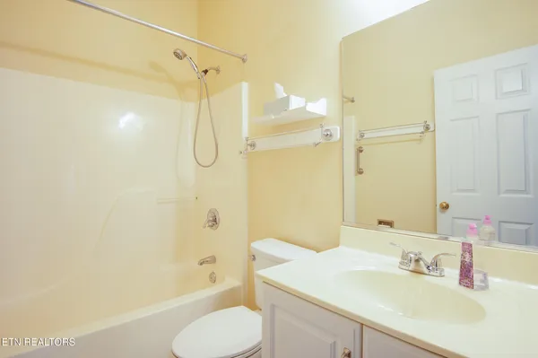 $430,000 | 5312 Tazewell Pointe Way, Knoxville, TN 37918