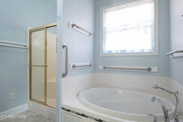 $430,000 | 5312 Tazewell Pointe Way, Knoxville, TN 37918