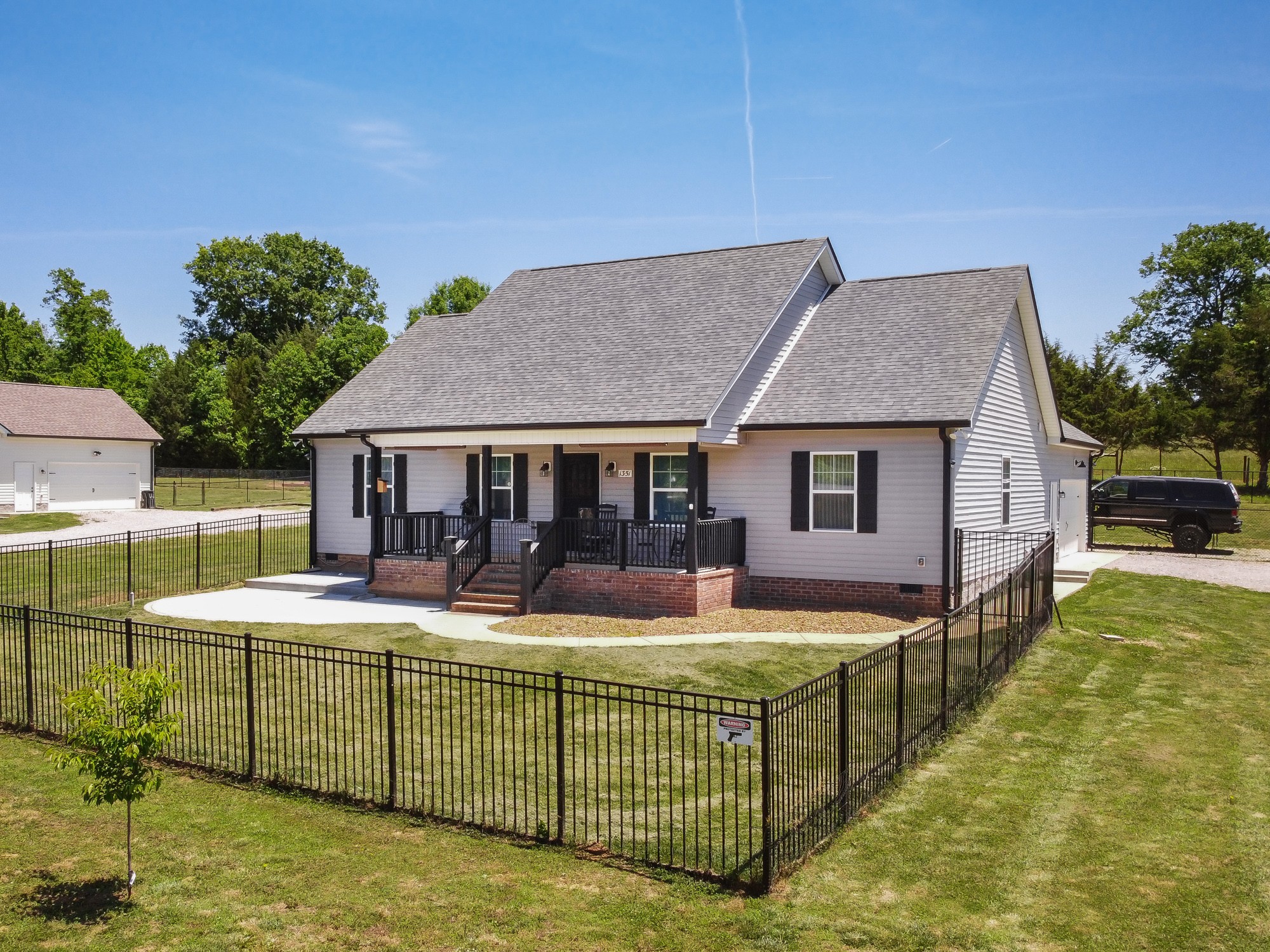 1351 Fitzpatrick Road Culleoka, TN 38451 - Photo 2 of 28 Gallery Image 2