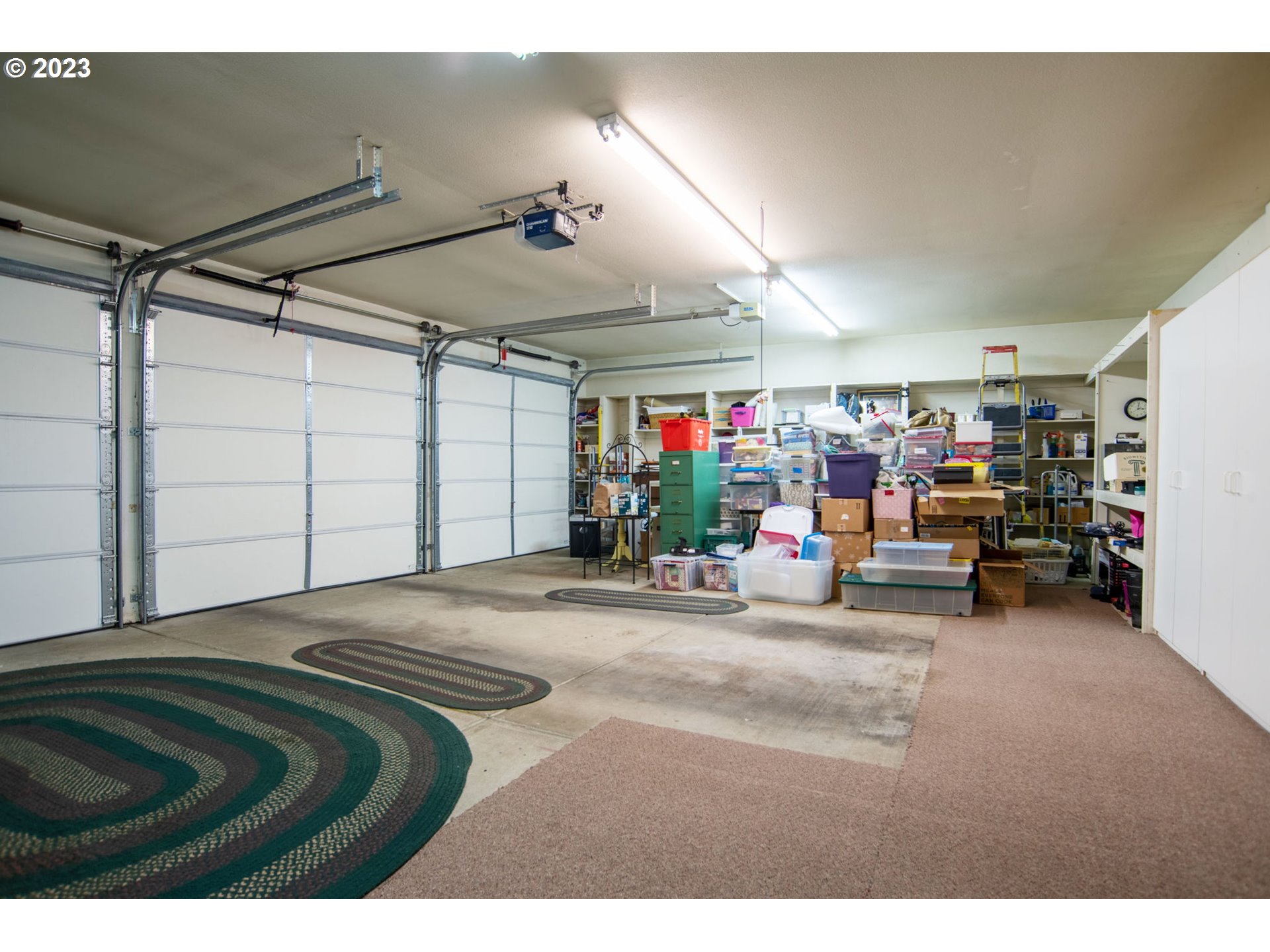 760 Northeast 24th Street Gresham, OR 97030 - Photo 27 of 34 a view of a garage