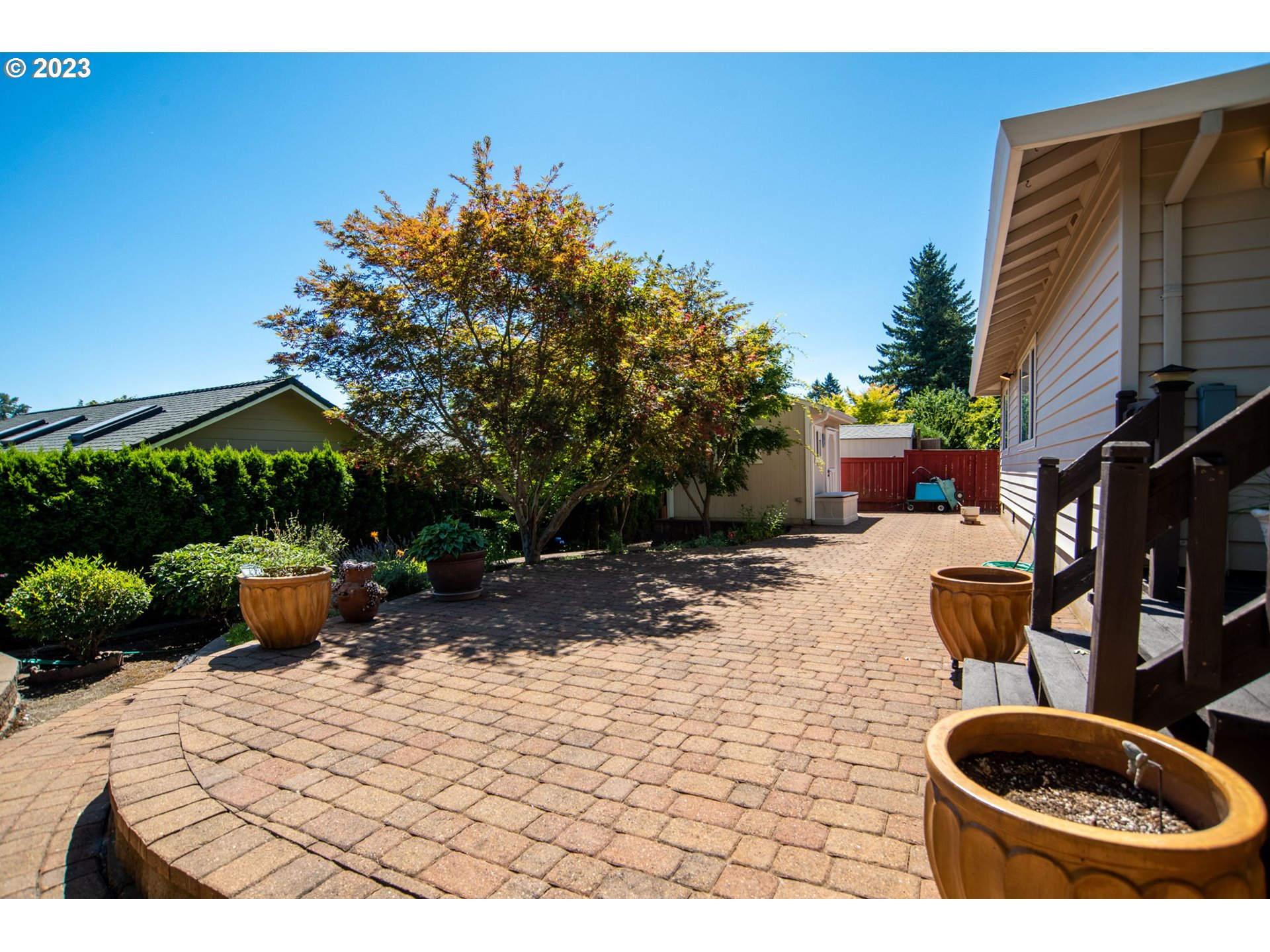 760 Northeast 24th Street Gresham, OR 97030 - Photo 32 of 34 a backyard of a house with seating space