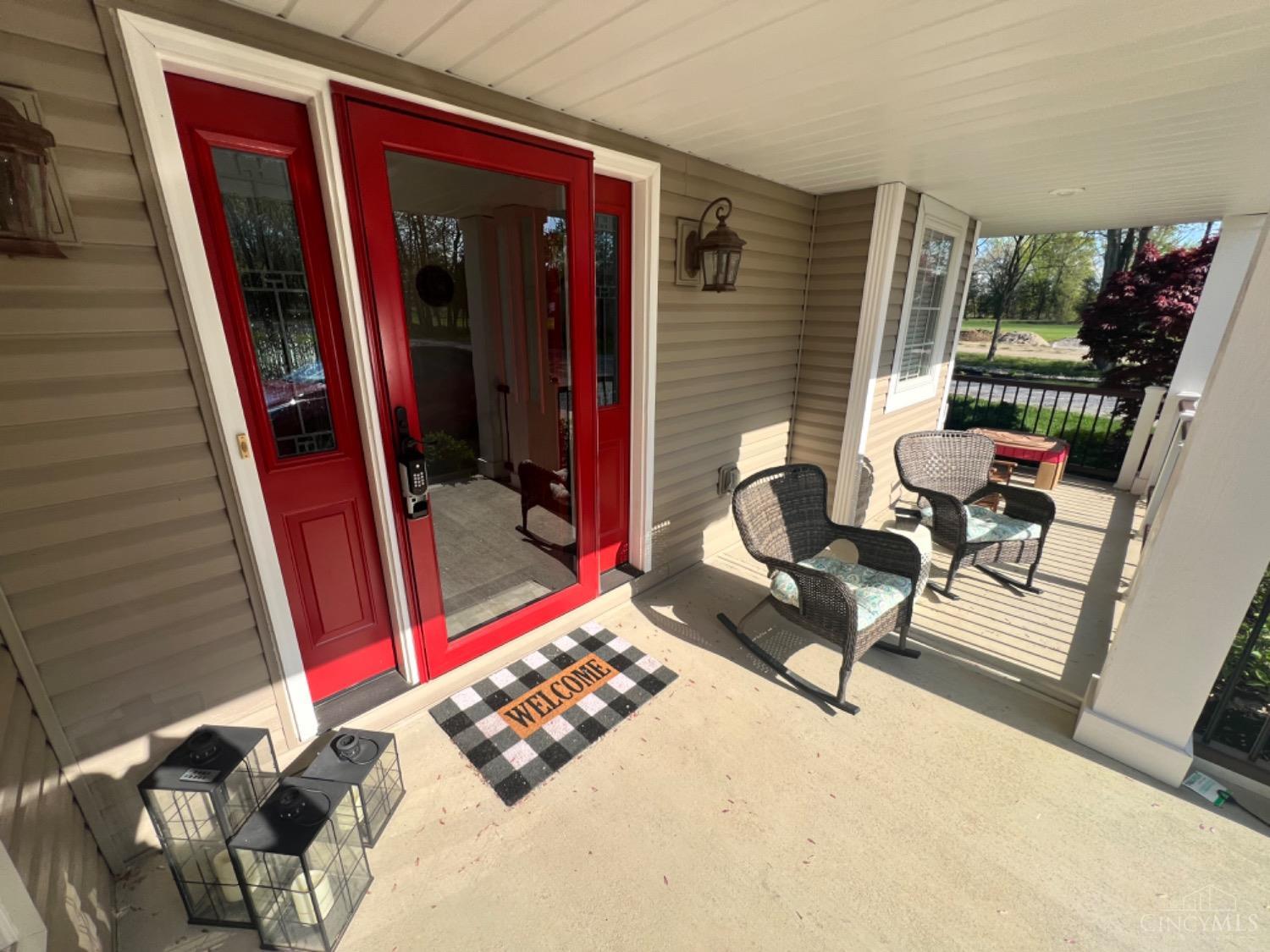 335 Apple Road Amelia, OH 45102 - Photo 4 of 79 Gallery Image 4