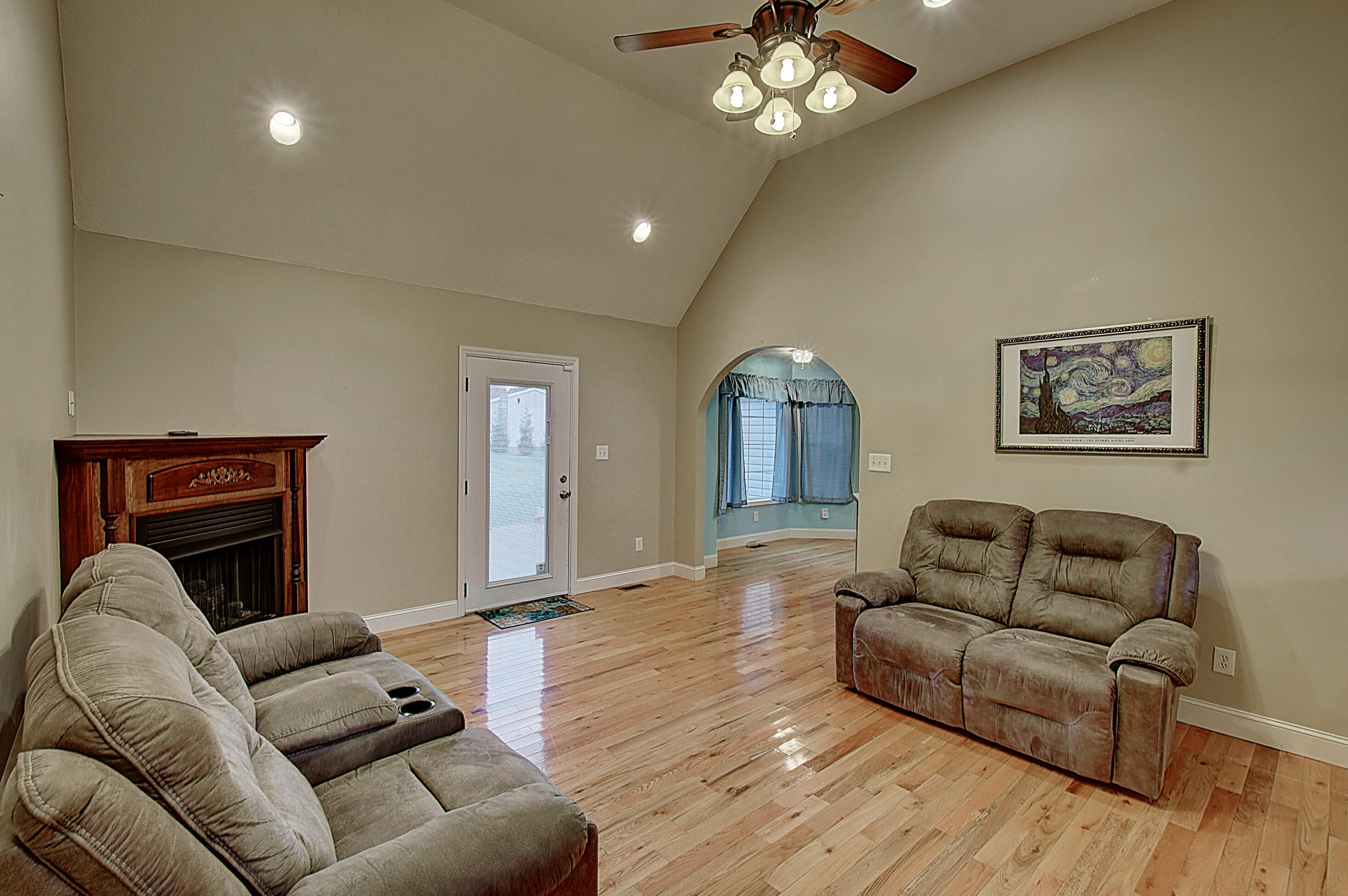 580 Doeville Road Butler, TN 37640 - Photo 18 of 51 580 doeville road butler, tn 37640 (18)